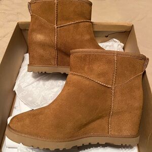 Ugg wedge booties
